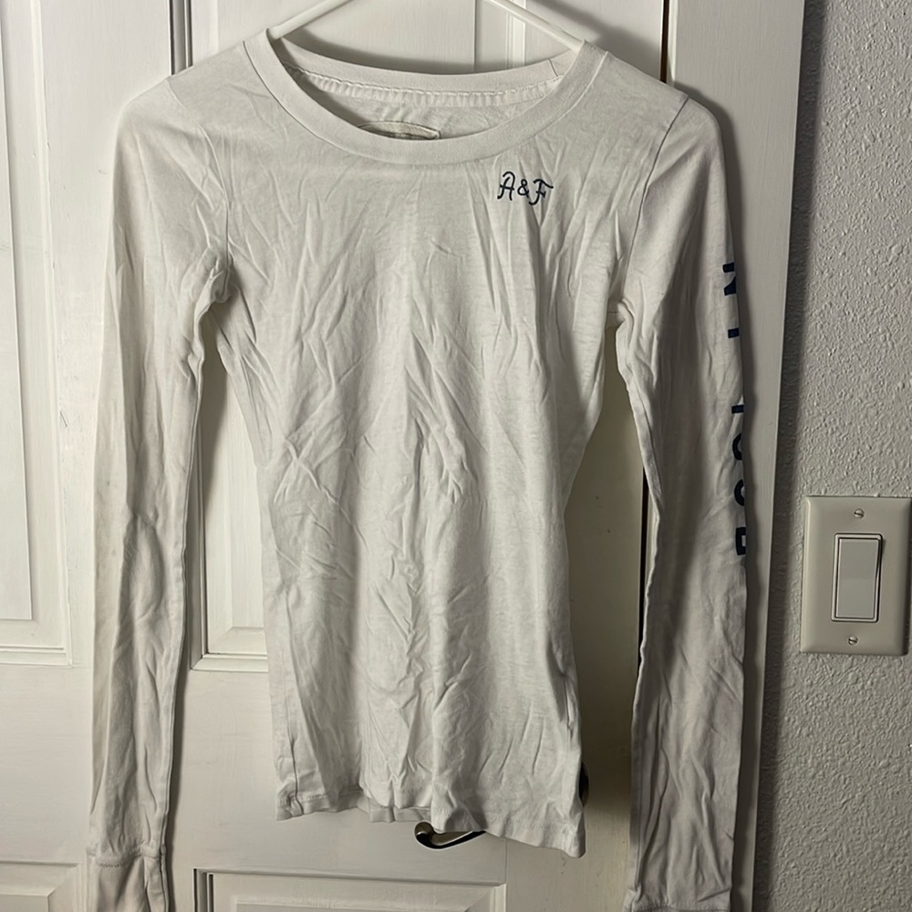 Abercrombie & Fitch Long Sleeve